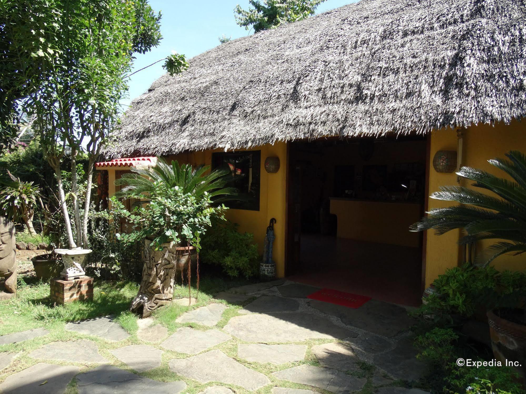 Hibiscus Garden Inn Puerto Princesa Exterior foto